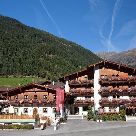 Appartementhaus Zum Holzknecht Am See ノイシュティフト・イム・シュトゥーバイタール エクステリア 写真