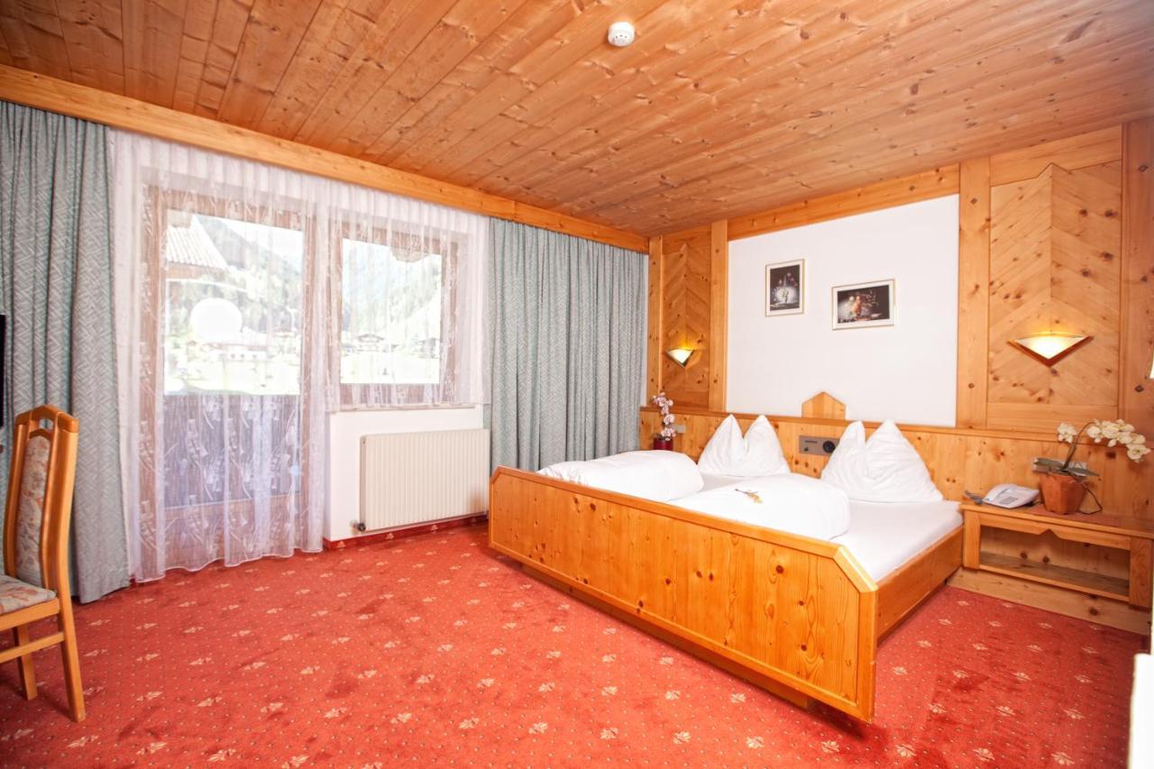 Appartementhaus Zum Holzknecht Am See ノイシュティフト・イム・シュトゥーバイタール エクステリア 写真