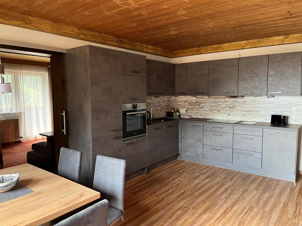 Appartementhaus Zum Holzknecht Am See ノイシュティフト・イム・シュトゥーバイタール エクステリア 写真